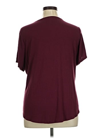 Old Navy Short Sleeve T-Shirt (view 2)