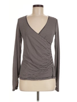 Lululemon Athletica Long Sleeve Top (view 1)