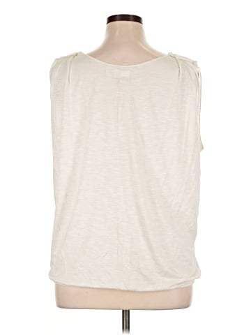 Studio M Sleeveless T-Shirt (view 2)