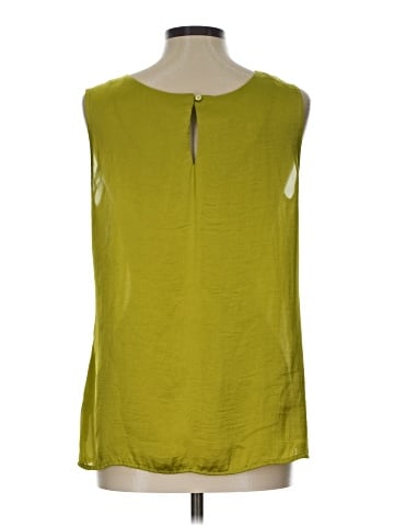 Violet & Claire Sleeveless Blouse (view 2)