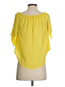 Teenbell Sleeveless Blouse (view 2)