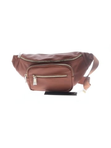 Isabelle Belt Bag (view 1)