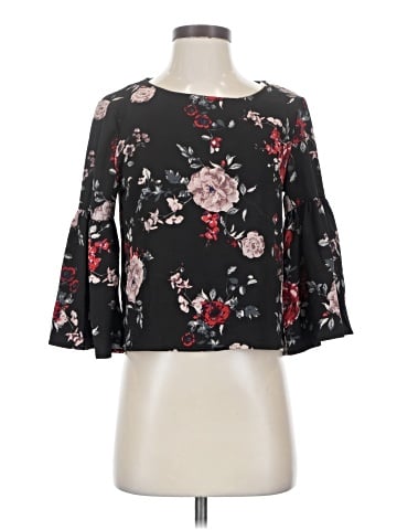Justify 3/4 Sleeve Blouse (view 1)