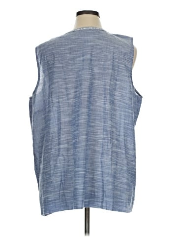 North Style Sleeveless Blouse (view 2)