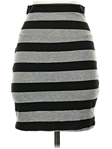 Lily White Casual Skirt (view 2)