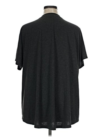 Amaryllis Short Sleeve T-Shirt (view 2)