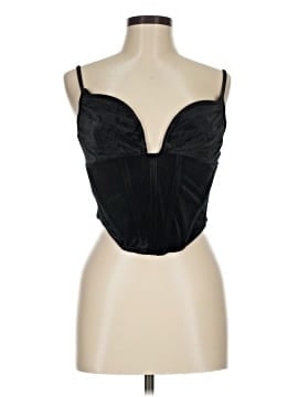 Fashion Nova Sleeveless Blouse