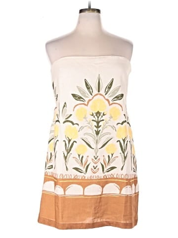 Abercrombie & Fitch Cocktail Dress (view 1)
