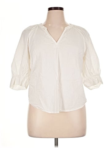 Universal Thread 3/4 Sleeve Blouse (view 1)
