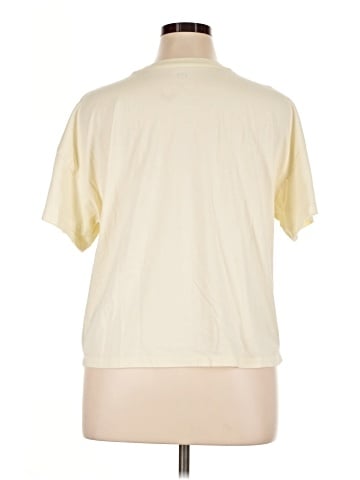 Gap Short Sleeve T-Shirt (view 2)