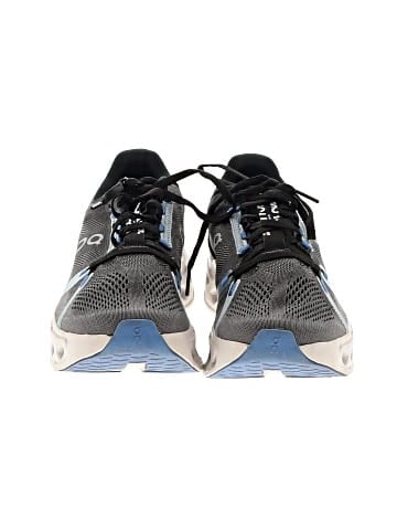 On Cloud Sneakers (view 2)