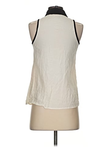 Yyigal Sleeveless Blouse (view 2)