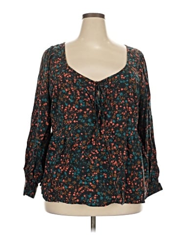 Ava & Viv 3/4 Sleeve Blouse (view 1)