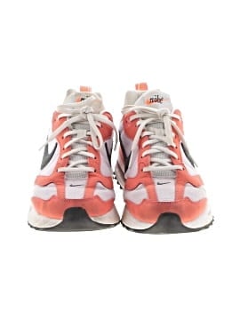 Nike Sneakers (view 2)