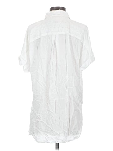BCBGeneration Short Sleeve Blouse (view 2)