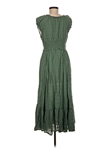 Old Navy Casual Dress (view 2)