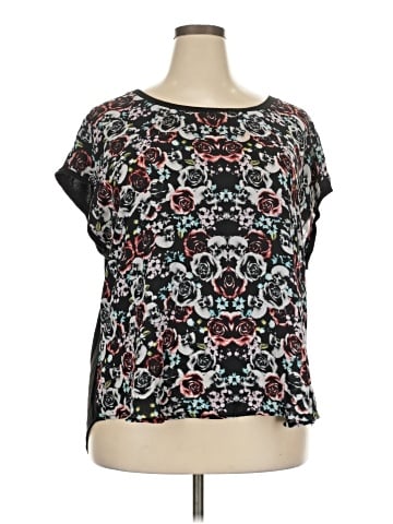 Torrid Short Sleeve Top (view 1)
