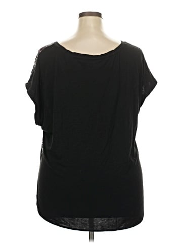 Torrid Short Sleeve Top (view 2)