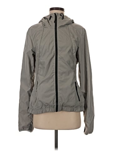 Bench Windbreaker (view 1)