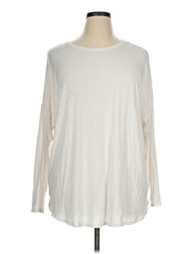 Old Navy Long Sleeve T-Shirt (view 1)