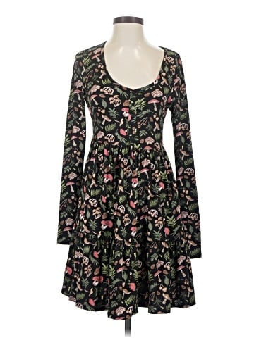 Hot Topic Casual Dress (view 1)