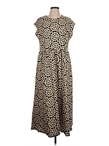Boden Casual Dress (view 1)