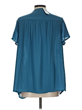 Torrid Short Sleeve Blouse (view 2)