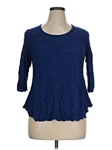 Assorted Brands 3/4 Sleeve Top (view 1)