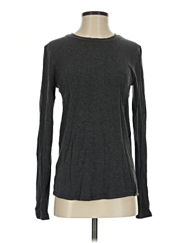 Lululemon Athletica Long Sleeve T-Shirt (view 1)