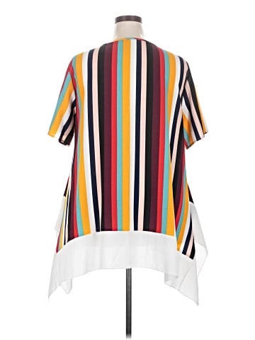 Cha Cha Vente Short Sleeve Blouse (view 2)