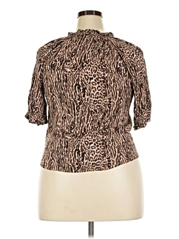 Bobeau Short Sleeve Blouse (view 2)