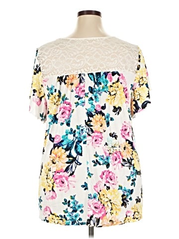 Torrid Short Sleeve Top (view 2)