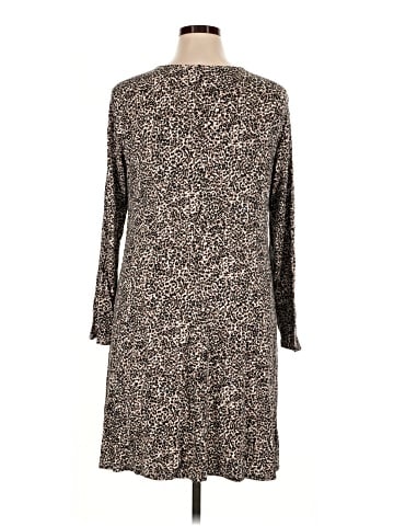 Old Navy Casual Dress (view 2)