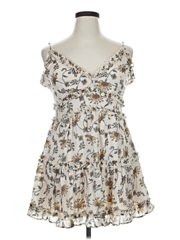 Francesca's Casual Dress (view 1)