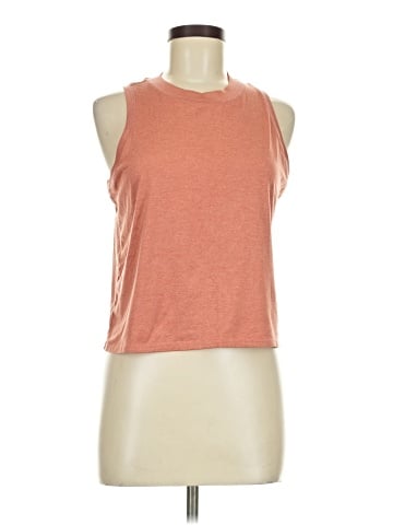 Vuori Sleeveless T-Shirt (view 1)