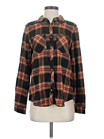 Maurices Long Sleeve Button-Down Shirt (view 1)