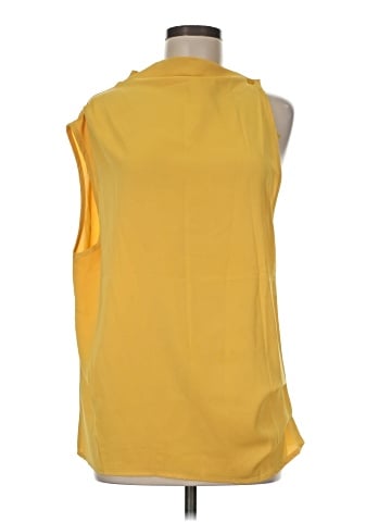 Uoozee Sleeveless T-Shirt (view 1)