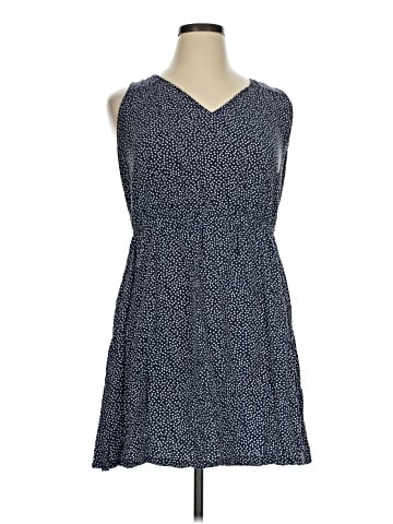 Old Navy Casual Dress (view 1)