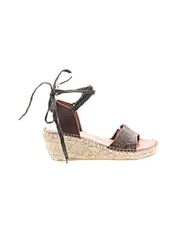 Eric Michael Wedges (view 1)