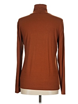 Leo & Nicole Long Sleeve Top (view 2)