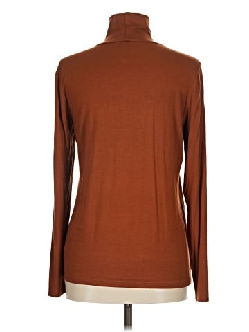 Leo & Nicole Long Sleeve Top (view 2)