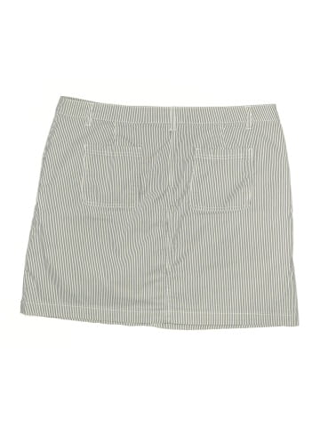 Karen Scott Skort (view 2)