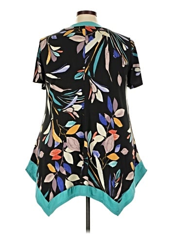 Avenue Studio Short Sleeve T-Shirt (view 2)