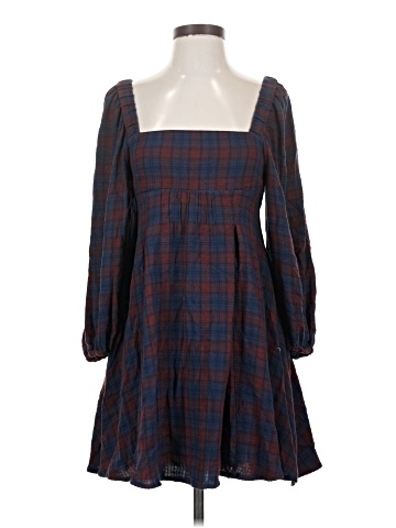 Urban Outfitters Casual Dress (view 1)