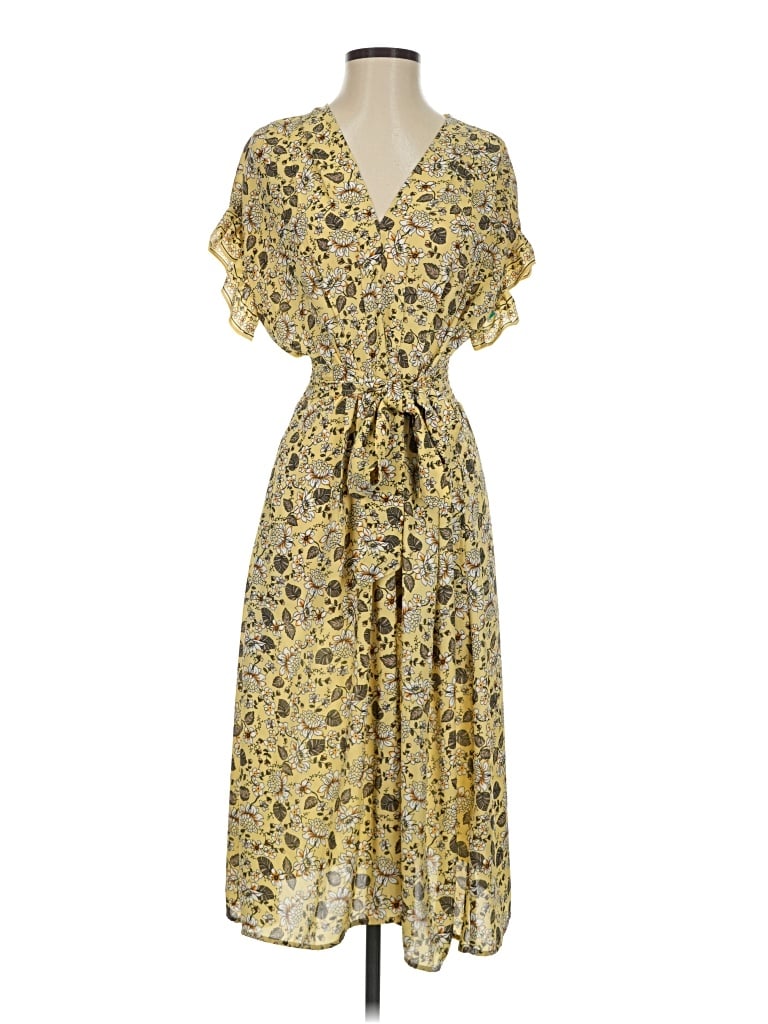 Pre-owned Max Studio Casual Dress In Yellow