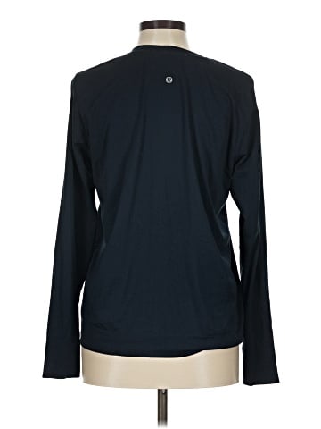 Lululemon Athletica Long Sleeve T-Shirt (view 2)