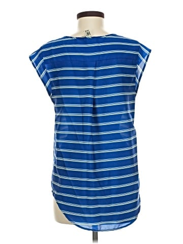14th & Union Short Sleeve Top (view 2)