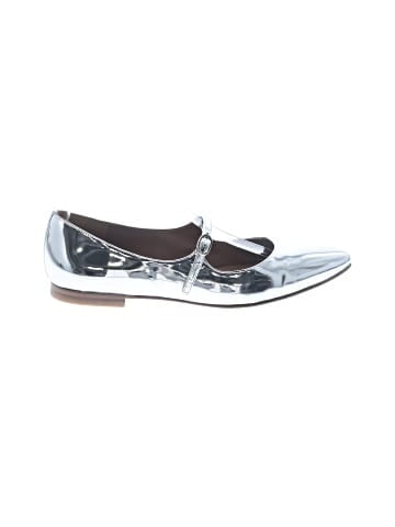 Margaux Flats (view 1)