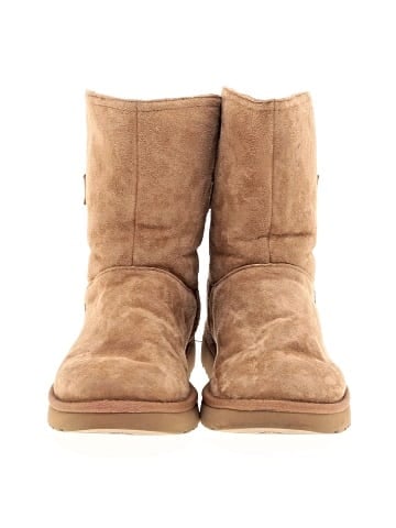 Ugg Australia Ankle Boots (view 2)