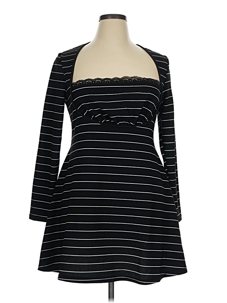 Pre-owned Shein Curve Casual Dress In Black